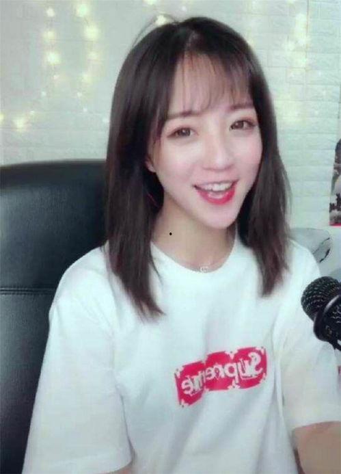 冲哥黑料抖音女网红,揭秘网红女网红真实面目